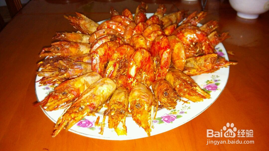 油爆红虾的做法