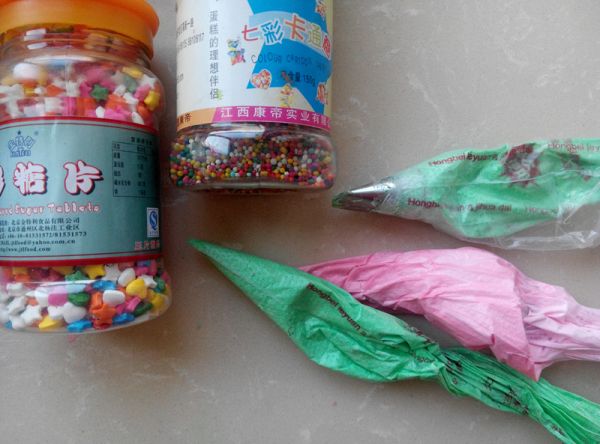 圣诞花环奶油蛋糕