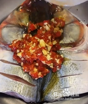 如何做超美味剁椒鱼头