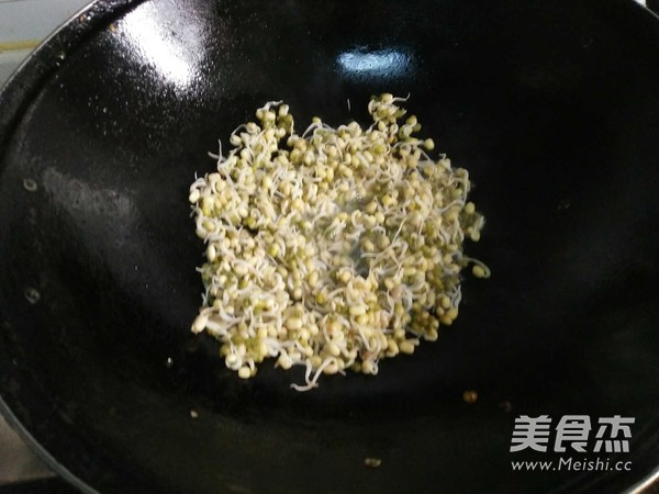 炒自发绿豆芽