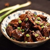 如何制作美味的红烧排骨