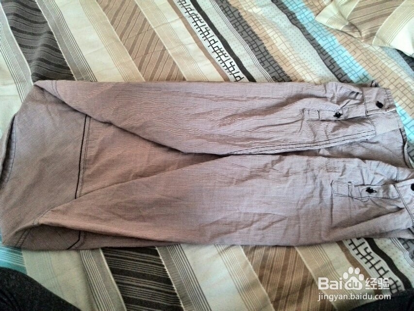 如何简单折叠衬衫