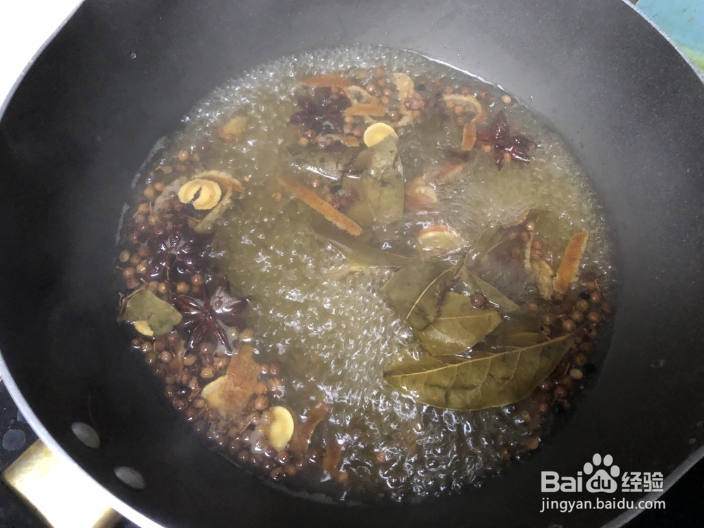 香浓的冰花雕小龙虾