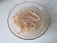 鲜菇芹菜鱿鱼丝