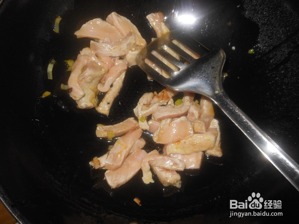 怎么做好吃的尖椒炒肉?