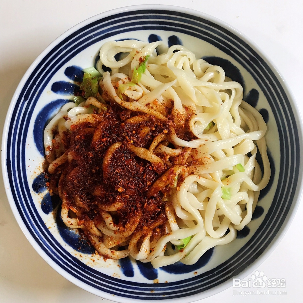 细腻美味的油泼面