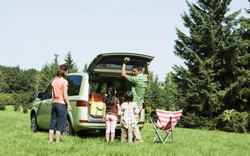 圣诞节怎么配女友过。