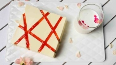 酸奶冻芝士蛋糕的做法