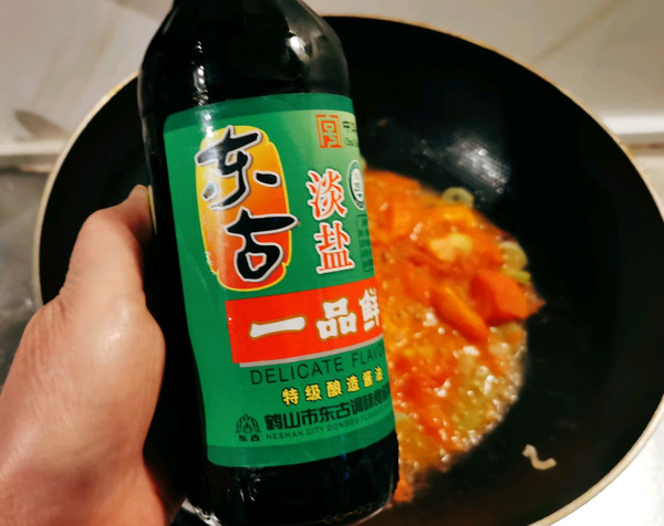 金针菇番茄浓汤