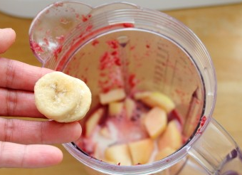 石榴雪梨思慕雪的制作方法