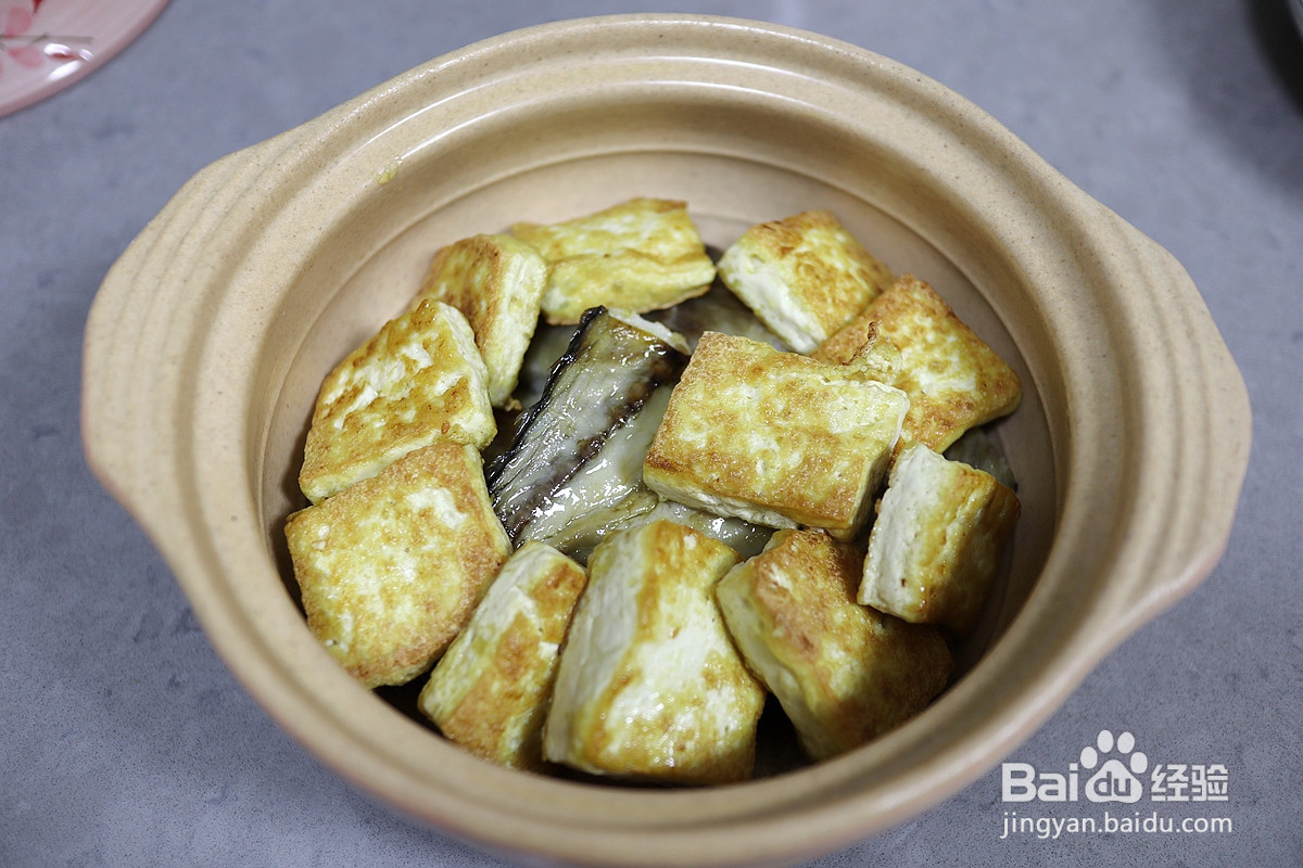 鲅鱼干豆腐煲的做法