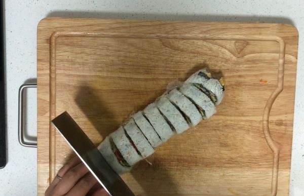 两款简单黄瓜海苔寿司卷