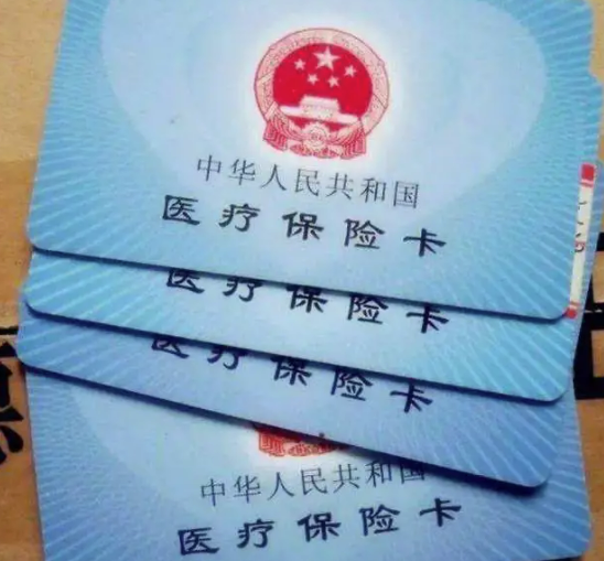 学校漏交医保导致不能报销能找警察嘛