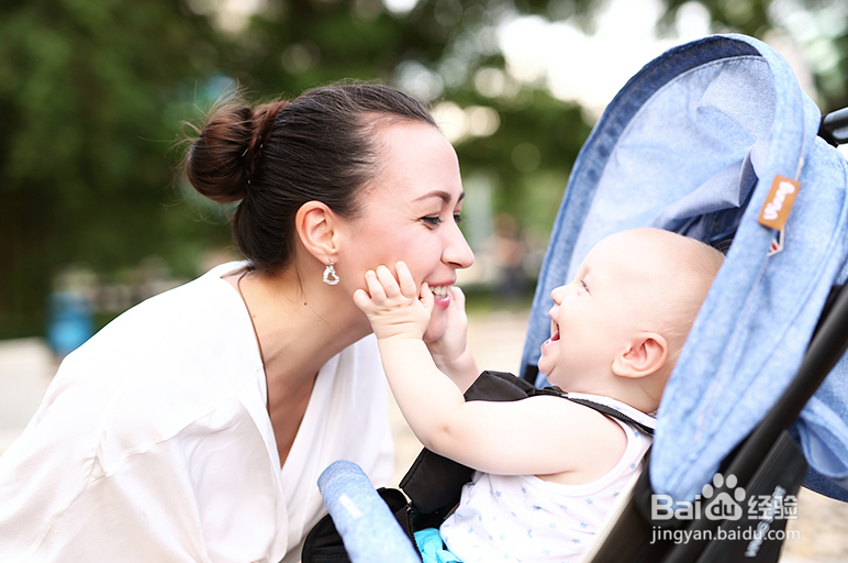 如何预防和护理宝宝红屁股？新手妈妈看这里