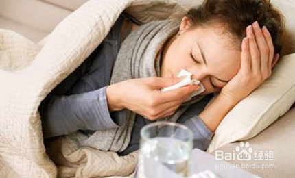 病毒性感冒症状有哪些？如何治疗？