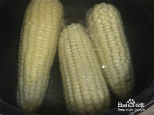 如何煮玉米味道会更好一些呢？