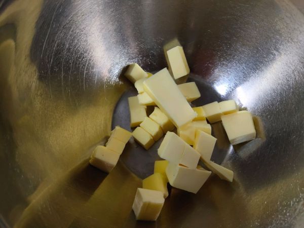 杏干椰蓉磅蛋糕