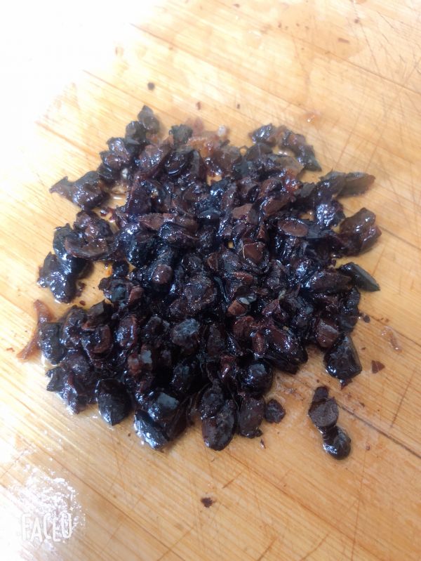 豆豉鲮鱼油麦菜