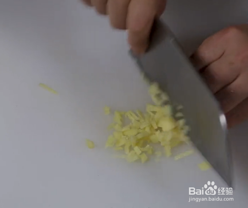 凉拌柠檬虾的做法