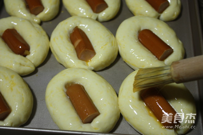 海苔肉松火腿肠小面包