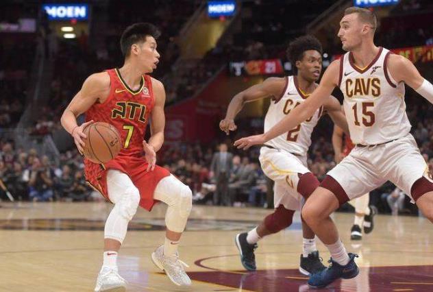 在篮球运动中有几种急停?各是什么