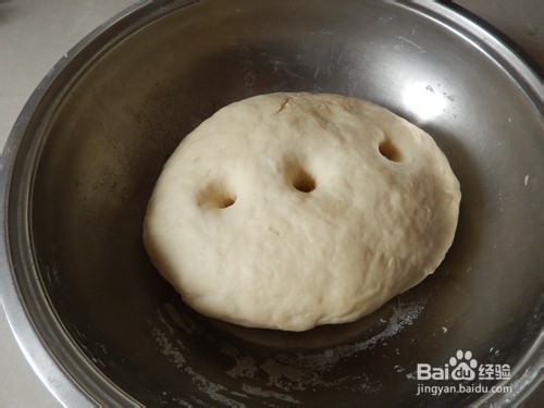 萌萌的包子：豆沙刺猬包