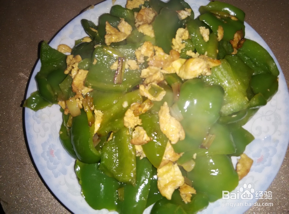 青椒炒鸡蛋的做法