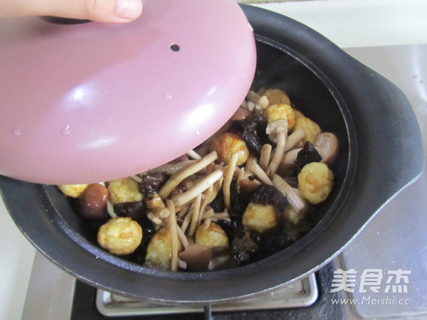虎皮鹌鹑蛋茶树菇