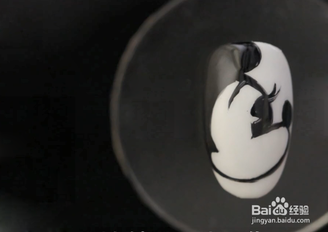 怎样做米奇简笔画指甲？