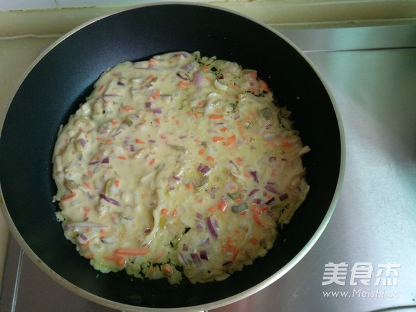 榨菜虾皮鸡蛋饼