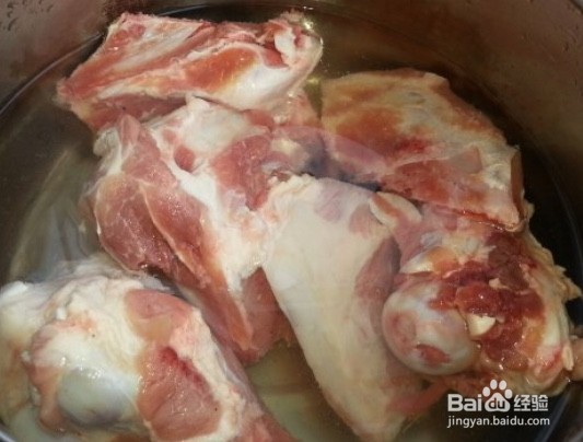 炖大棒骨的家常做法