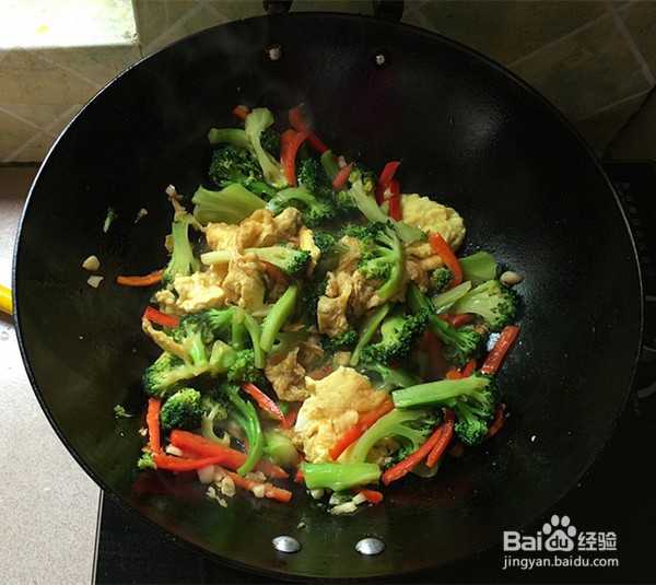 如何自制鸡蛋炒西兰花