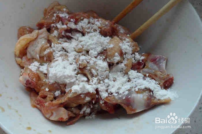 土豆香菇炖鸡肉的做法