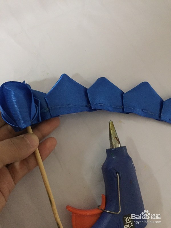 丝带蓝色妖姬制作教程