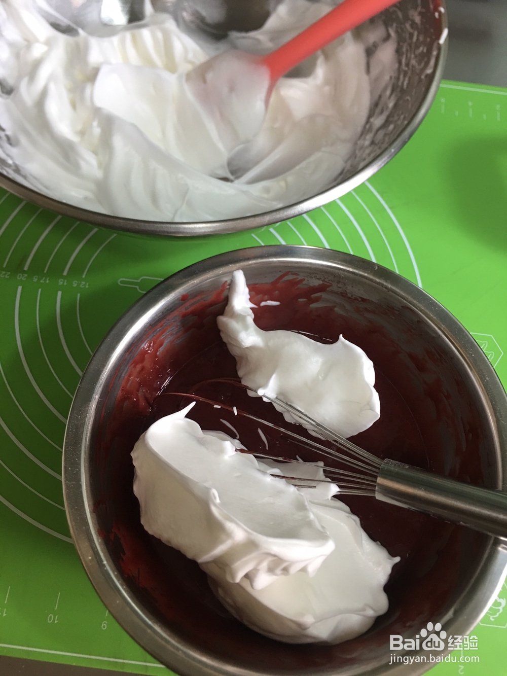 做红丝绒蛋糕卷超详细的方法