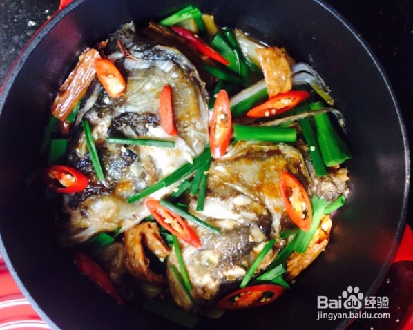 海鲜教程之腐竹焖鱼头的做法