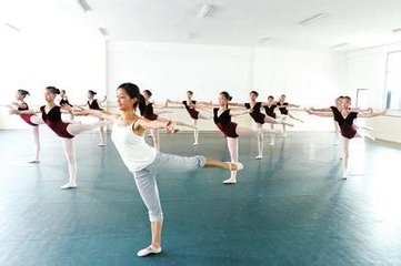 怎么练好舞蹈的美感