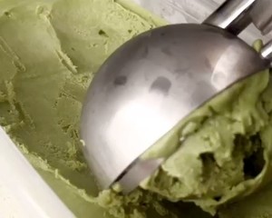 抹茶冰激凌的做法