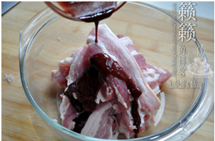 玫瑰腐乳粉蒸肉