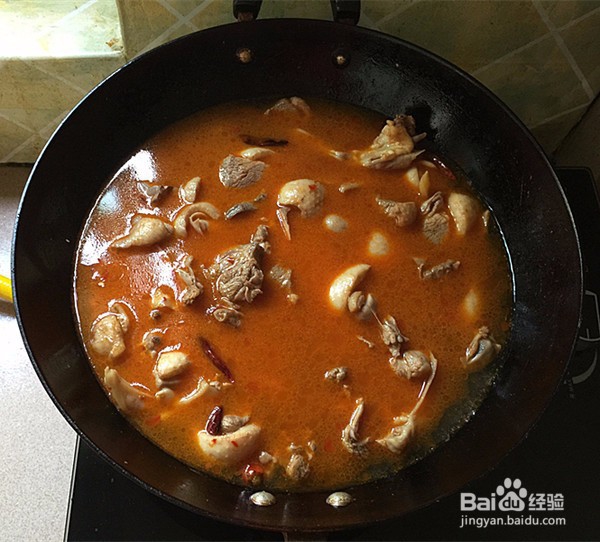 如何做出好吃的砂锅鸭肉煲