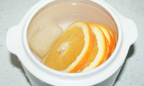 冰糖炖橙子的做法