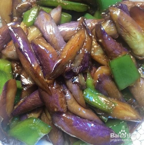青椒炒紫茄条