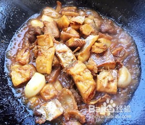姜烧五花肉米鱼干