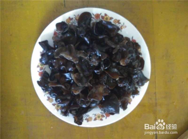 家中菜肴之木耳炒白菜