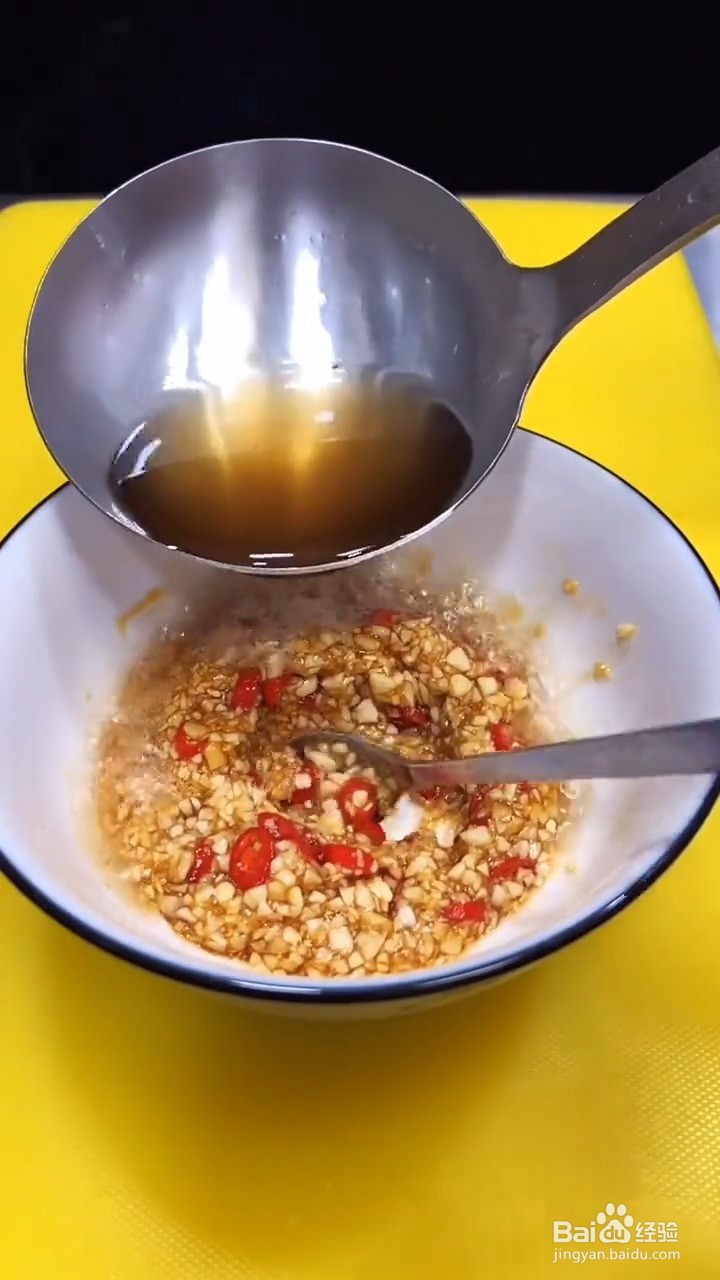 如何制作蒜蓉金针菇