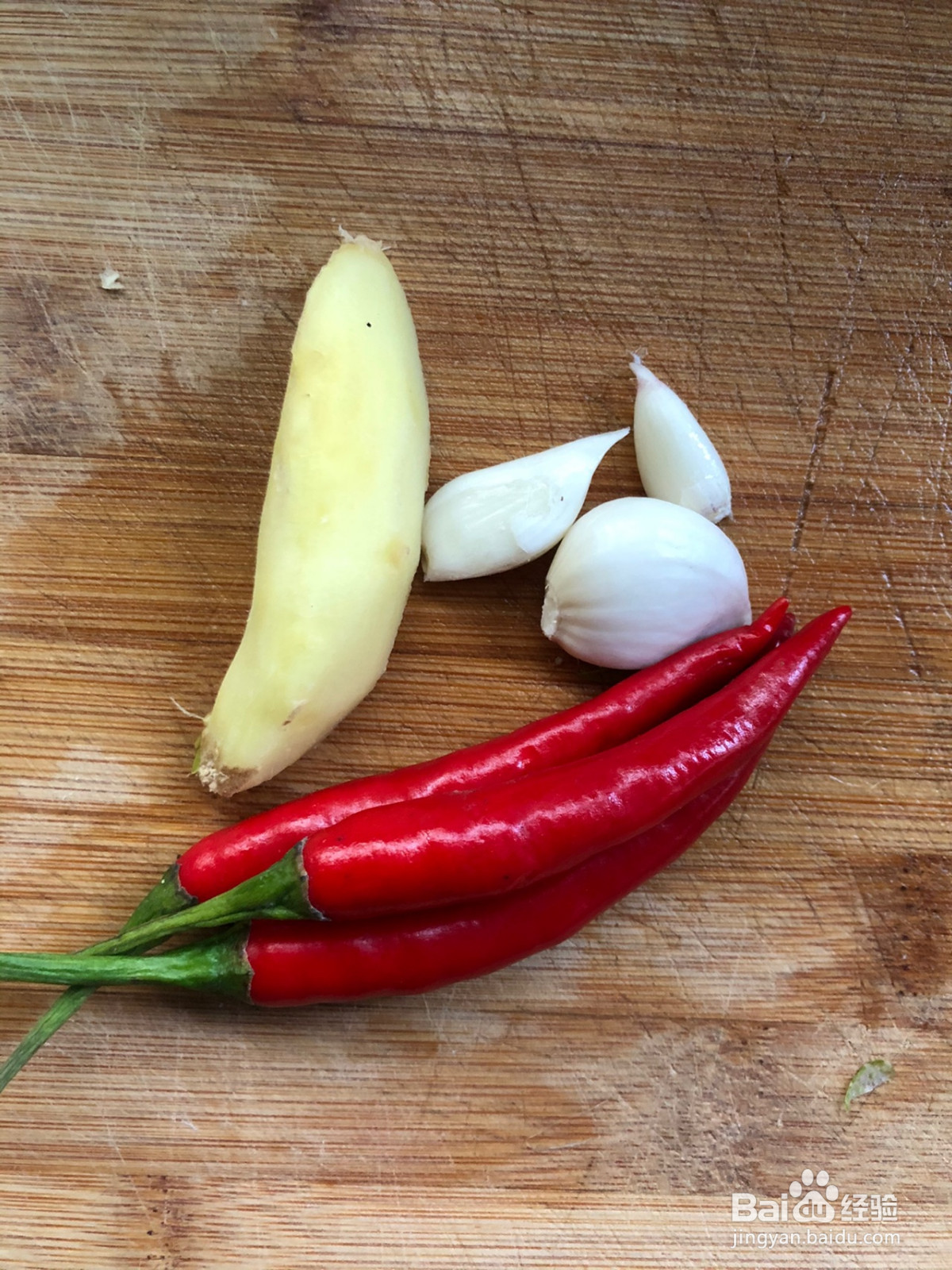 芹菜小炒肉的做法