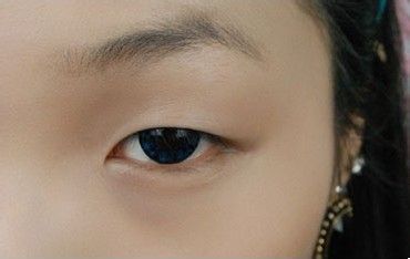 单眼皮怎么画眼妆