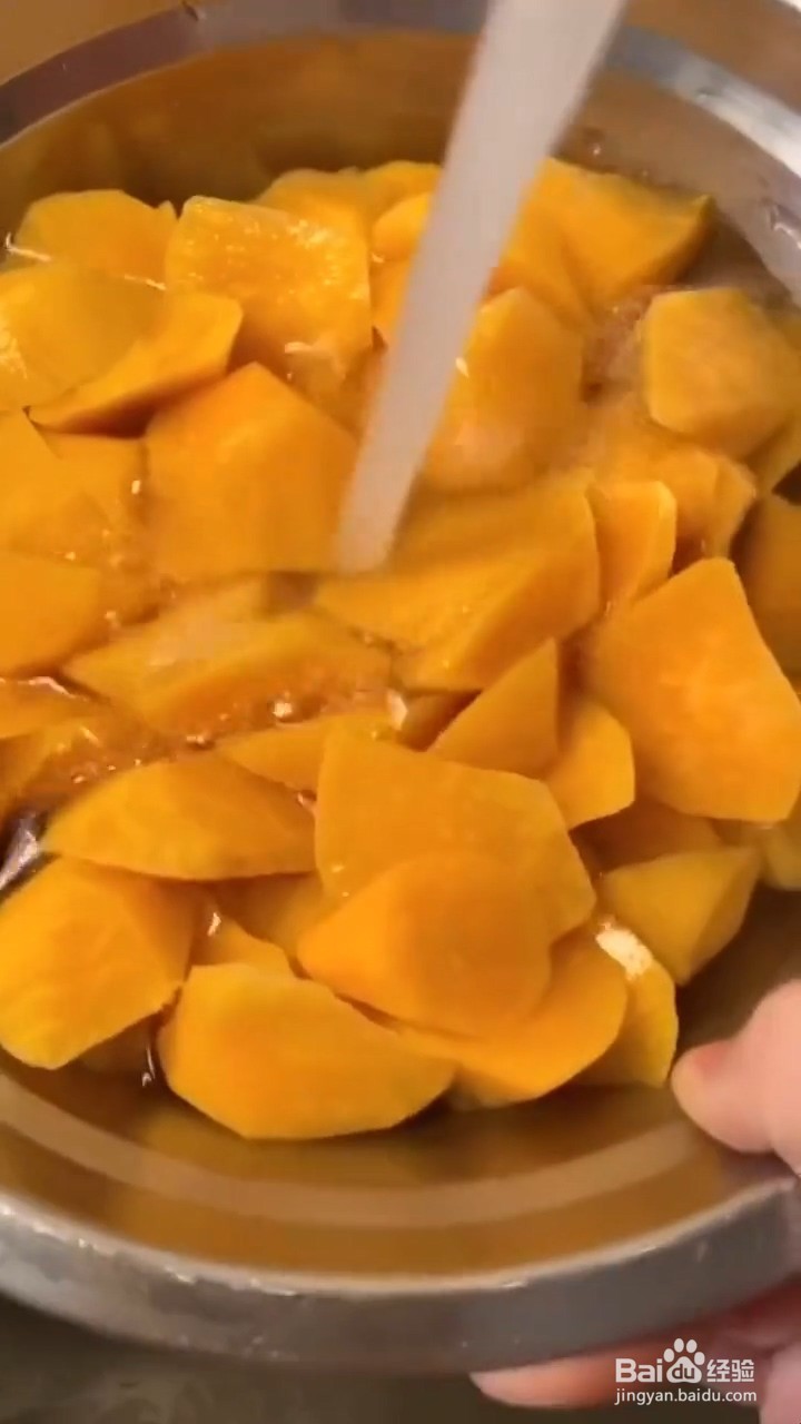 如何制作好吃的拔丝红薯