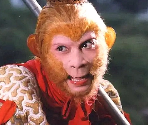 腾云驾雾指的是谁人物