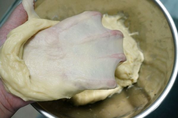 Q弹松软的——牛奶小面包